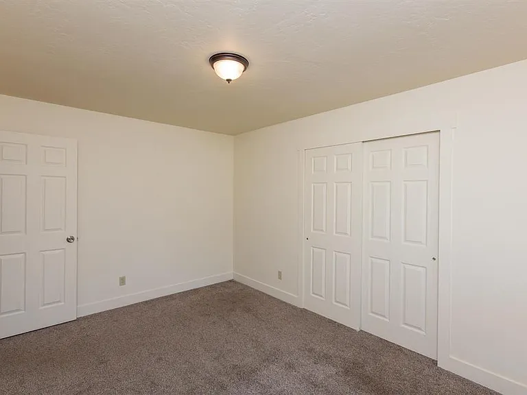 2999 Fort Garland Dr — Photo 17