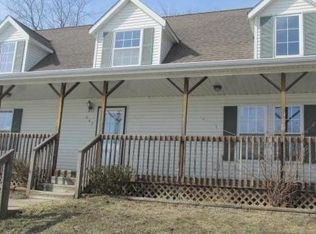 640 Canal St, Portland, MI 48875