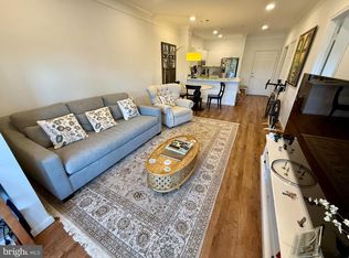 3021 Nicosh Cir Unit 1406, Falls Church, VA 22042