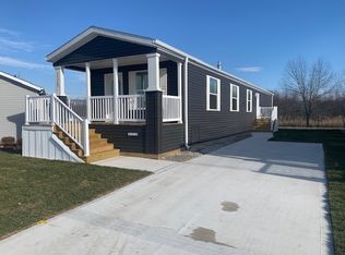 22329 S Woodside Dr, Channahon, IL