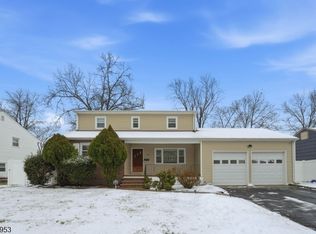 725 Anna Pl, North Plainfield Boro, NJ 07063