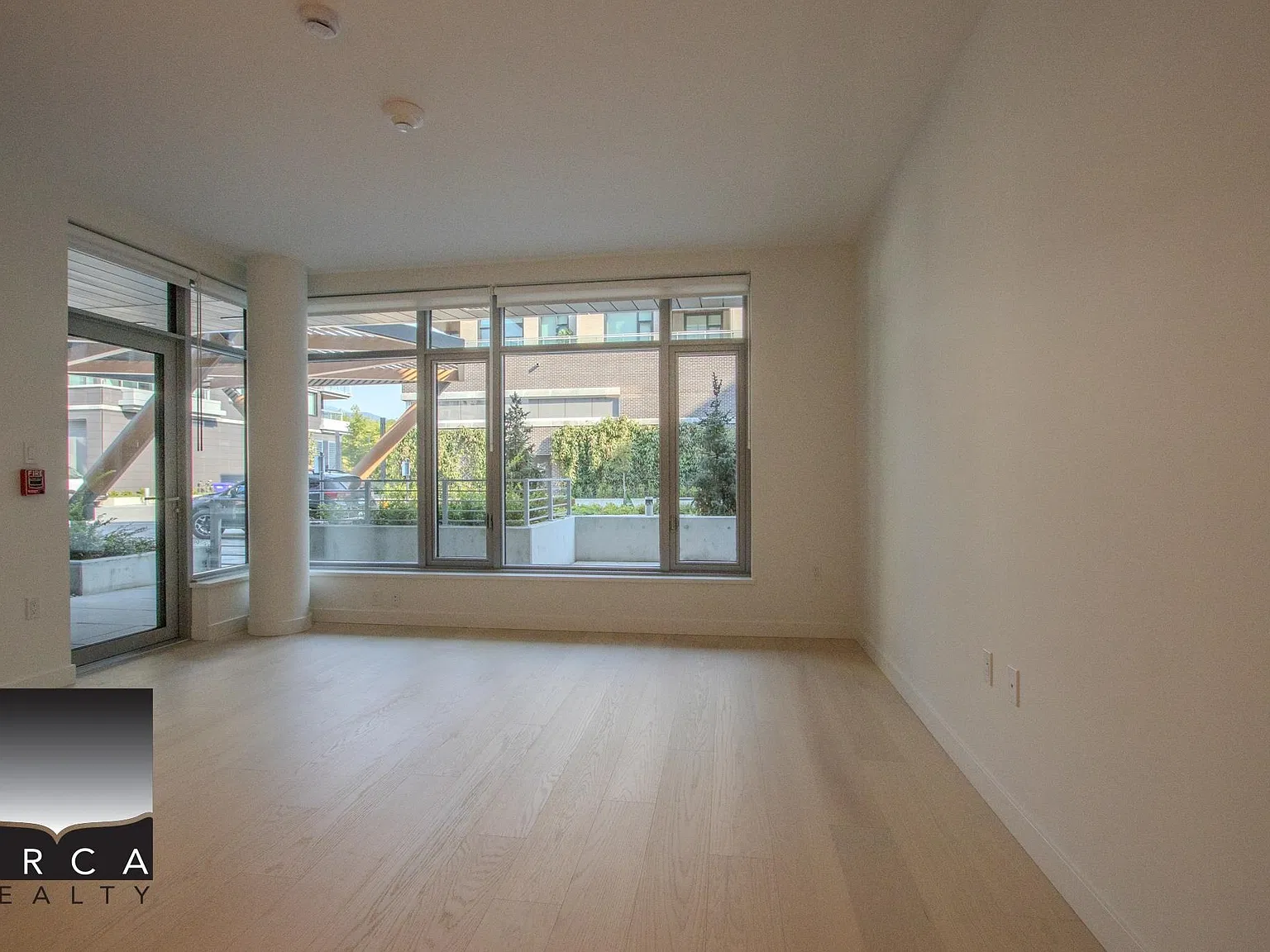 1 bed, 674 sqft, $2,800 — Photo 2