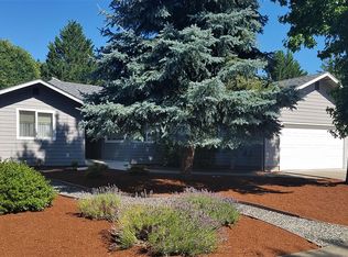 1267 SW Ironwood Dr, Grants Pass, OR 97526