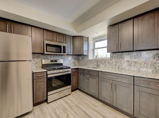 288 Undercliff Ave APT 1, Edgewater, NJ 07020