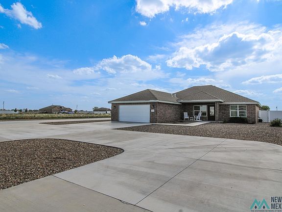 3rd image of 118 Crest Pointe Dr
