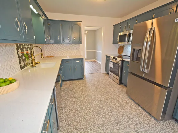 1456 Buchanon Dr, Clarksville, TN 37042