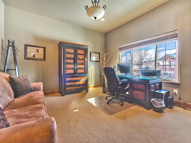 931 Meadowlark Ln — Photo 17