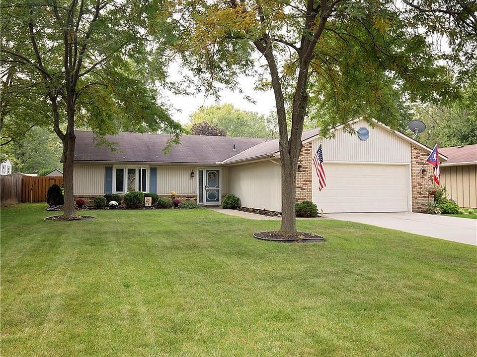 1st image of 1513 Redbud Pl