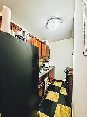 Rented by Compass | media 12