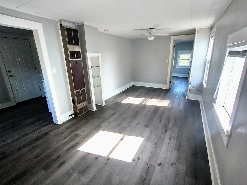 1 bed, 492 sqft, $635 — Photo 2