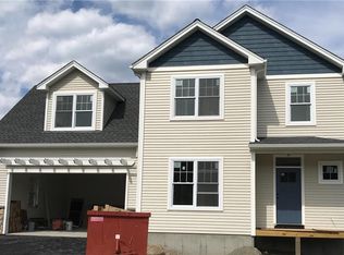 15 Ipswich Blvd, North Kingstown, RI 02852