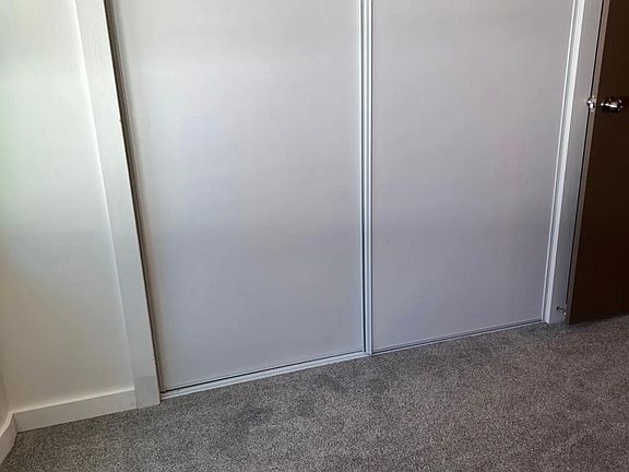 3rd image of 17 Canyon Cir