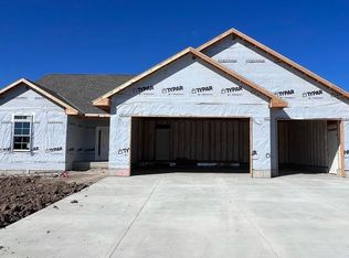 423 Woodsage Rd, Seward, NE 68434