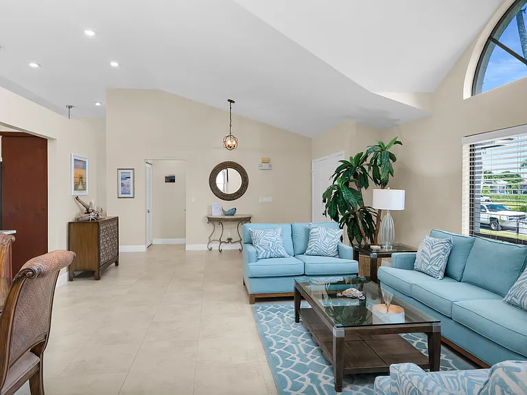 1539 Buccaneer Ct — Photo 46
