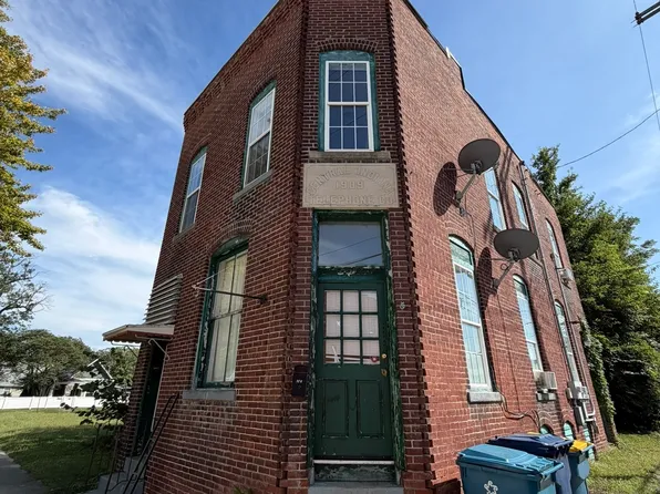 104 E 4th St, Sheridan, IN 46069