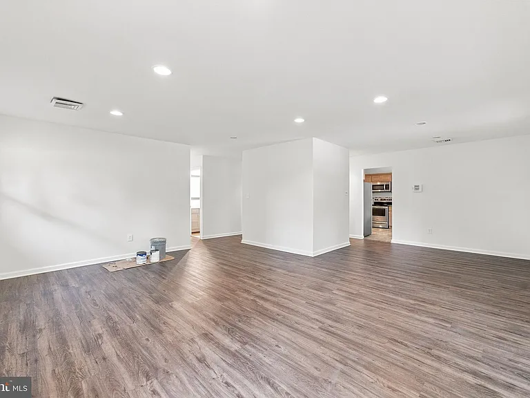 2 Barnwell Ln — Photo 9