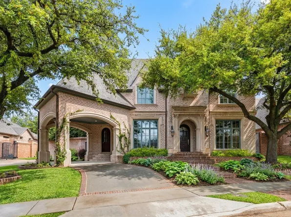 44 Armstrong Dr, Frisco, TX 75034