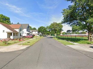 4260 Frost Ave, Rochester, NY 14611