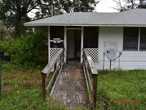 4th image of 2613 Forest Blvd