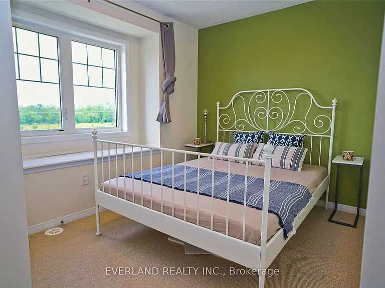 5267 Major Mackenzie Dr E — Photo 17