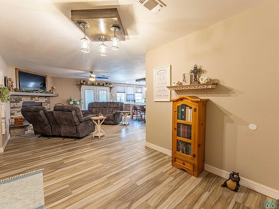 5th image of 805 Hermosa Dr