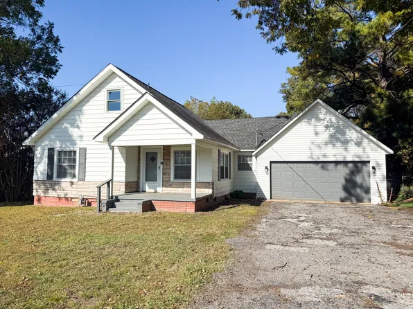 269 E Main St, Alamo, TN 38001