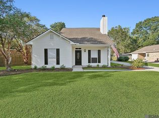 7541 Hickory Ridge Dr, Denham Springs, LA 70706