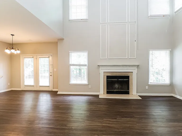 10421 Henbane Ct — Photo 11