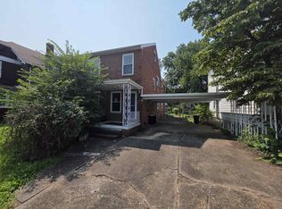 825 12th Ave, Huntington, WV 25701