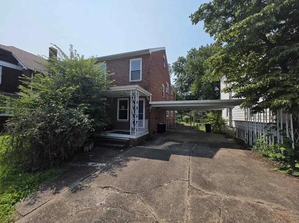 825 12th Ave, Huntington, WV 25701