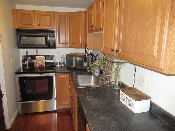 5th image of 132 Twin Lakes Dr Unit 132
