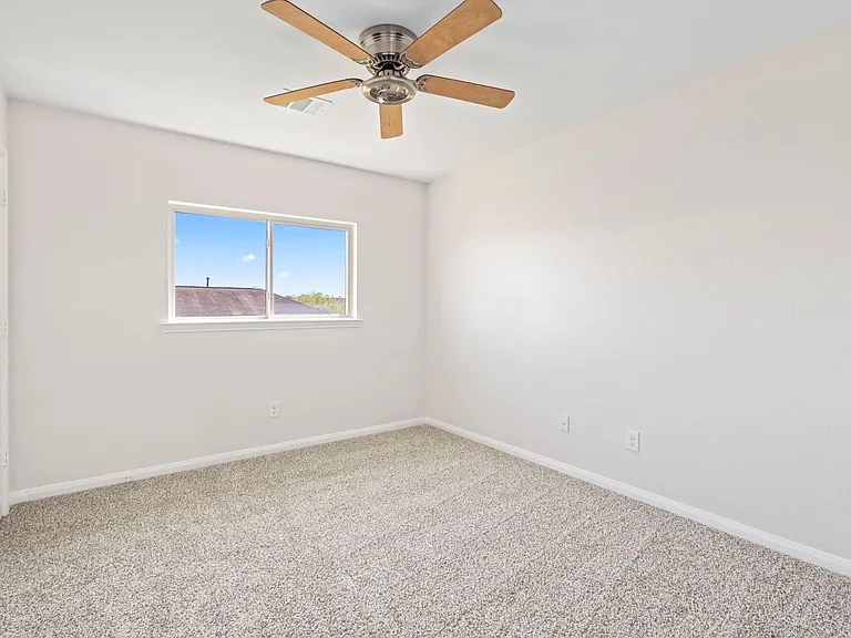 9006 Sasson Blvd — Photo 21
