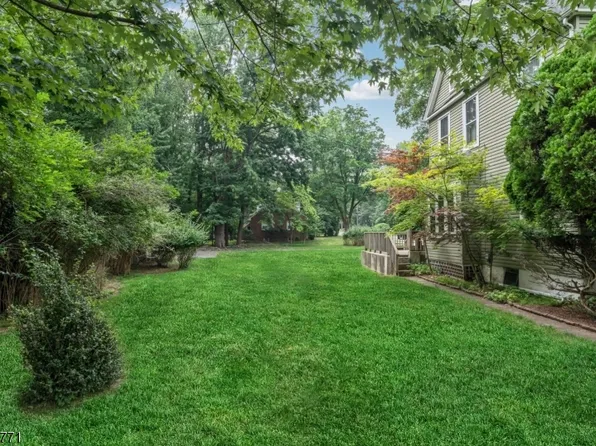 7 Hardenburgh Ave, Demarest Boro, NJ 07627