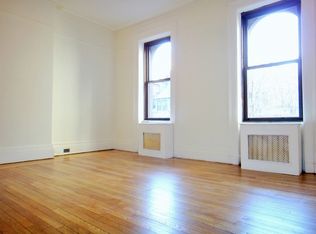 122 W 74th St APT 2B, New York, NY 10023