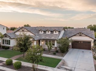 2812 E Harwell Rd, Phoenix, AZ 85042