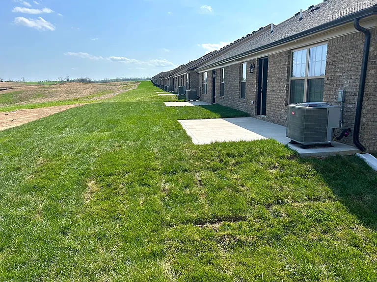 7034 Caravan Dr — Photo 12