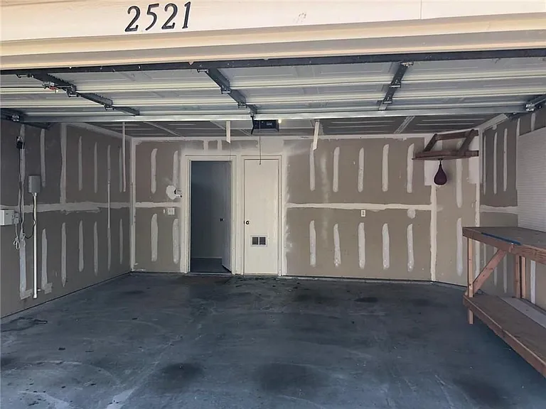 2521 Allegro Ln — Photo 17