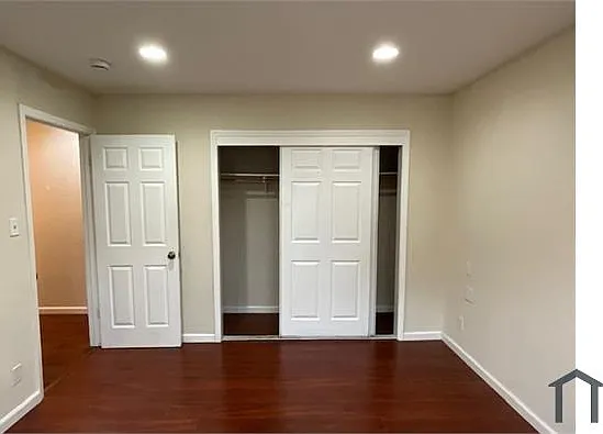 9866 Bancroft Ave — Photo 7