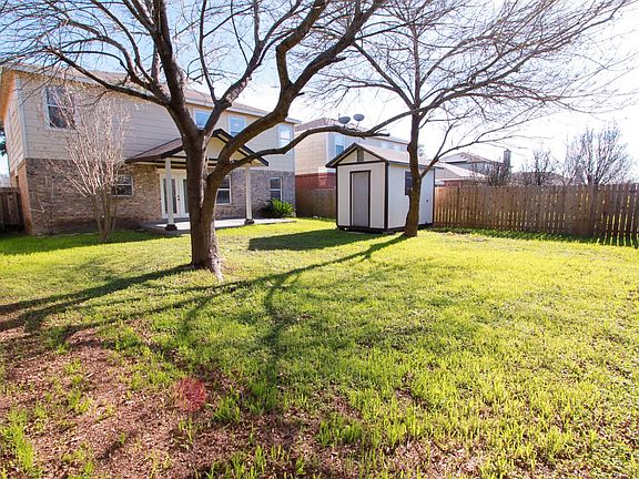 3rd image of 15120 Plowshare Dr