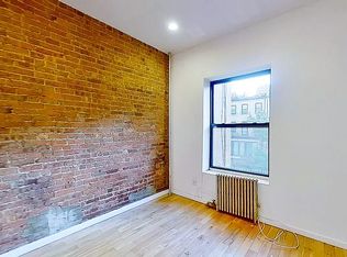 320 W 20th St APT 8, New York, NY