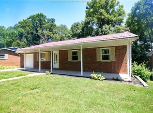 2911 Shadyside Rd, Saint Albans, WV 25177