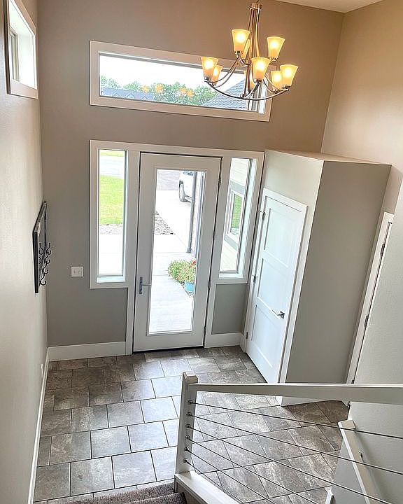 1st image of 231 Prairie Quay Dr
