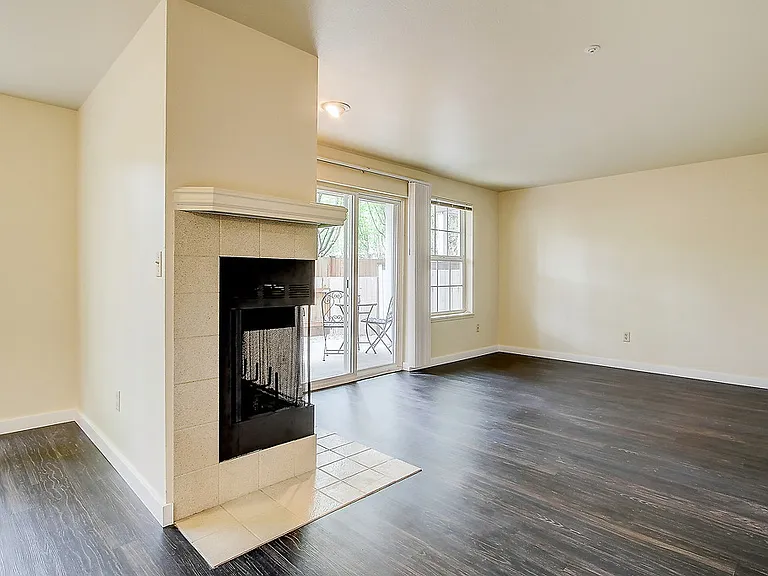 Evergreen Heights — Photo 16