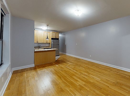 4th image of 701 W 180th St APT 47
