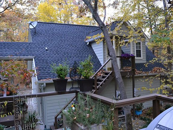 View of the stairs leading to the entrance to the apt.