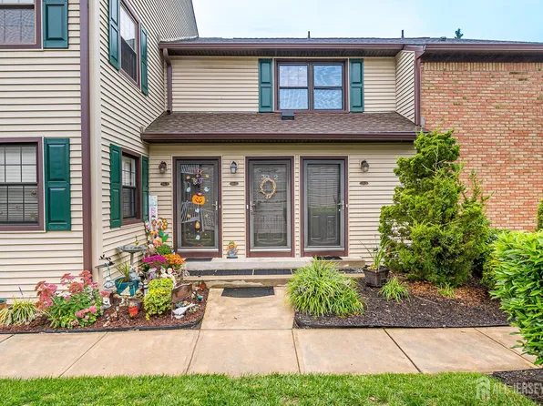 30 Prospect St #2, Metuchen, NJ 08840