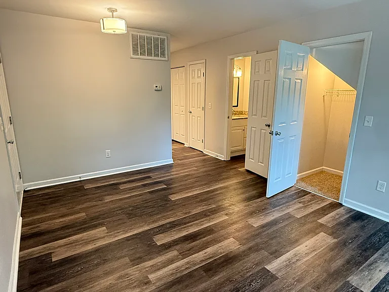 411 Donaldson Rd #B — Photo 4