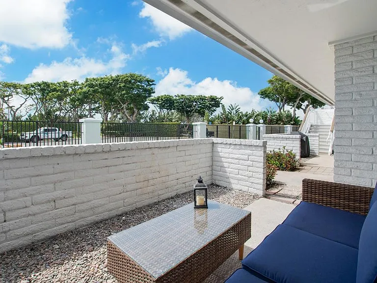 5 Montego Ct — Photo 31