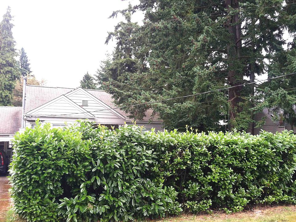 1st image of 10738 17th Ave NE