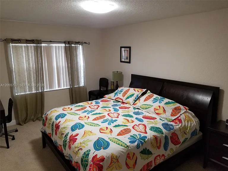 8290 Lake Dr #440 — Photo 6